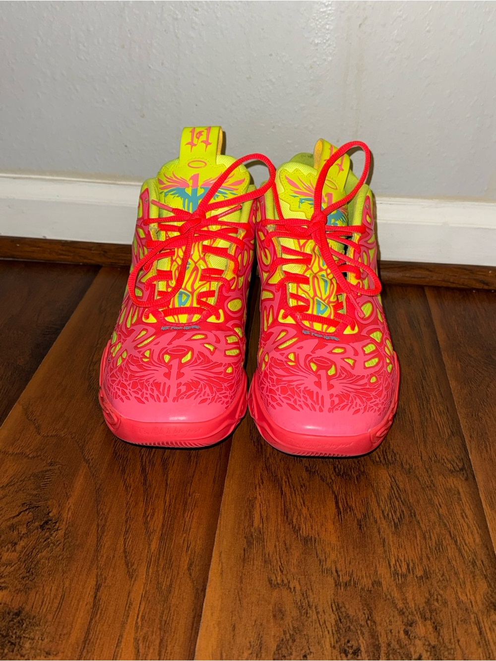 Puma MB.04 LaMelo Ball “1love” basketball shoes,vibrant pink and yellow colorway